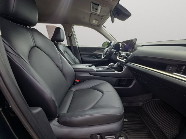 Certified 2024 Toyota Grand Highlander AWD image 15