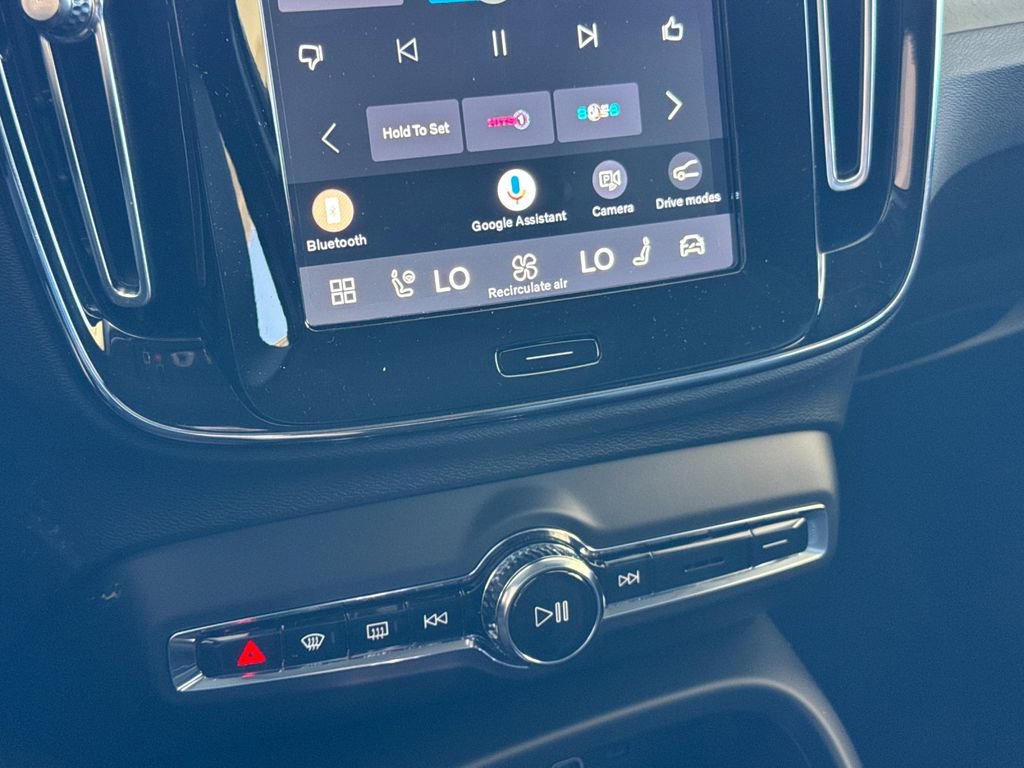 New 2026 Volvo XC40 B5 Ultra w/ Climate Package image 20