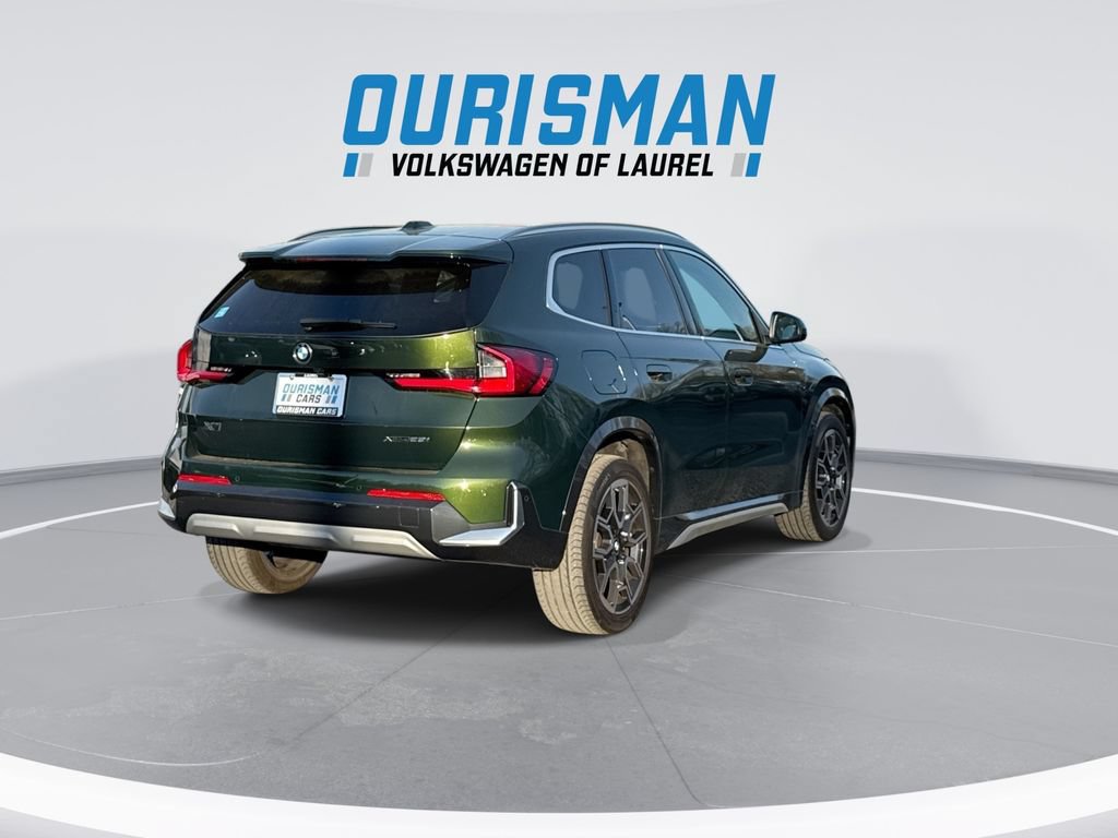 Used 2025 BMW X1 xDrive28i AWD/4WD image 8