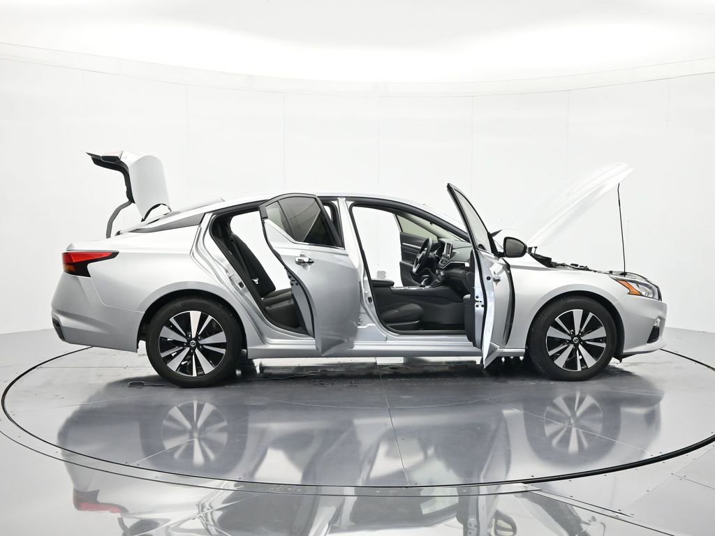 Certified 2022 Nissan Altima 2.5 SV FWD image 46