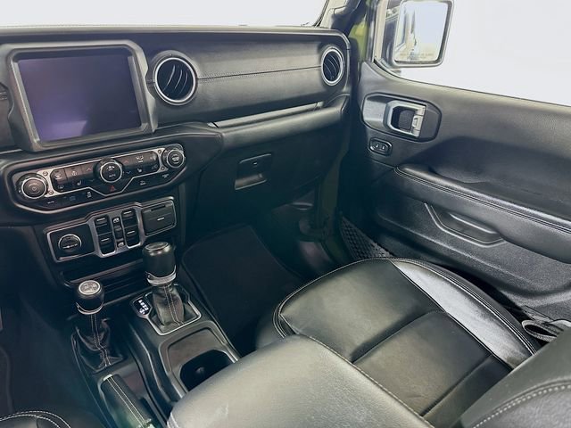 Used 2022 Jeep Wrangler Unlimited Sahara w/ Cold Weather Group image 24