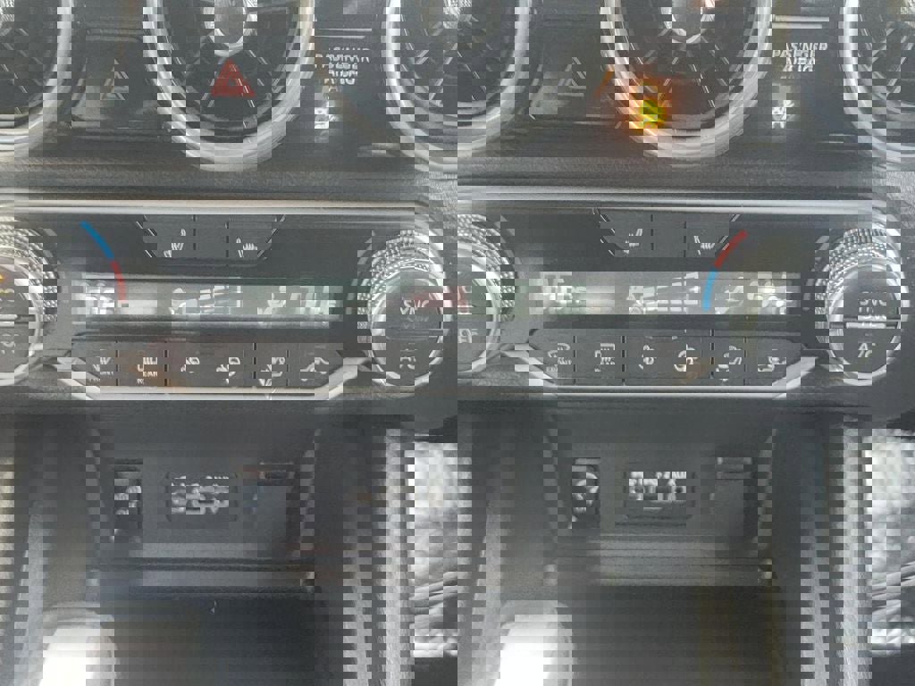 Certified 2024 Nissan Sentra SR w/ Trunk Package image 28