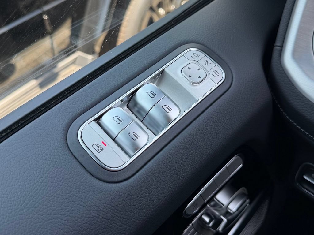 New 2026 Mercedes-Benz G 550 image 14