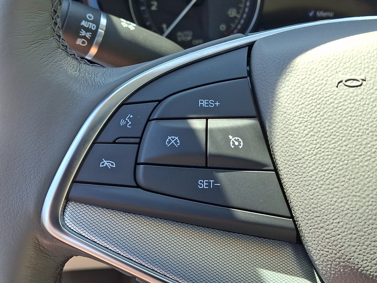 Certified 2023 Cadillac XT5 Premium Luxury w/ Technology Package AWD/4WD image 28