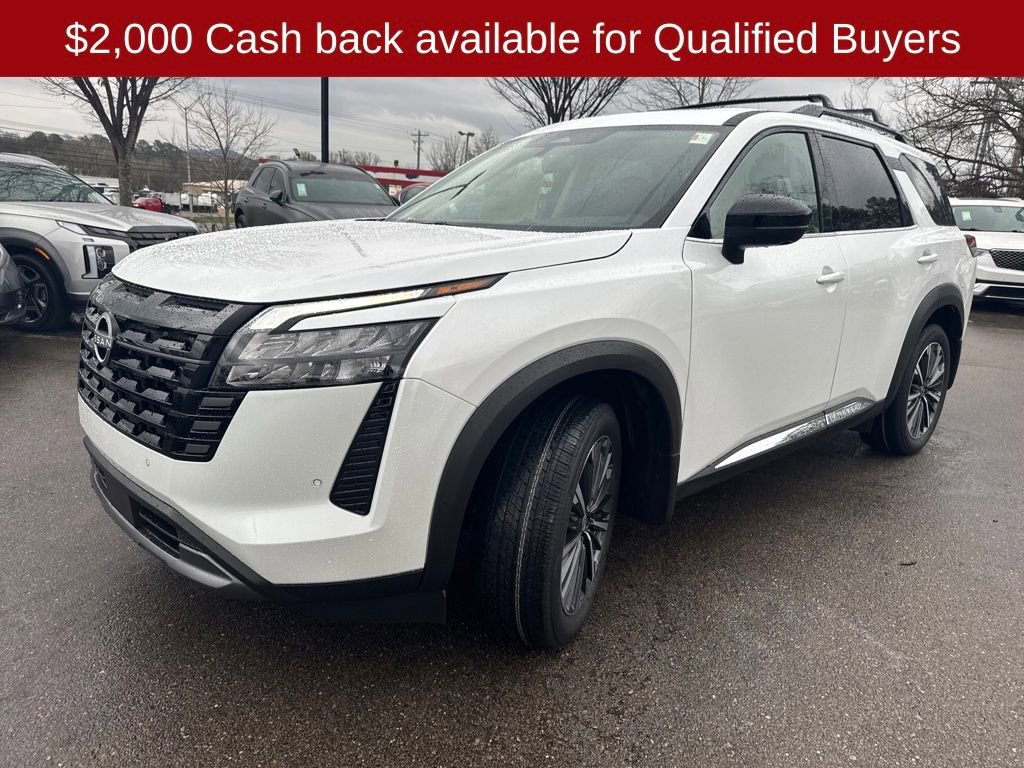 New 2026 Nissan Pathfinder Platinum image 3