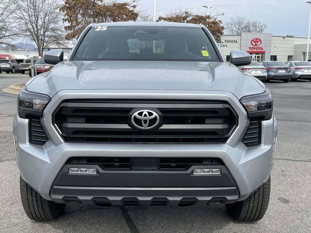 Used 2025 Toyota Tacoma SR5 image 8