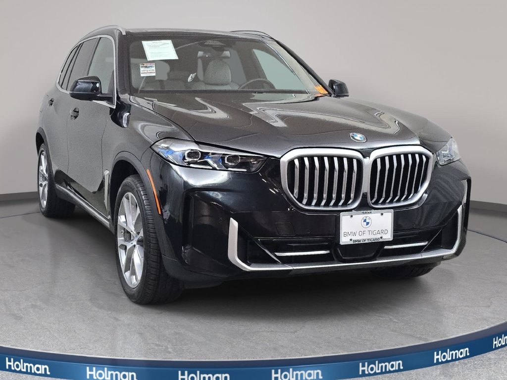 Used 2025 BMW X5 xDrive40i AWD/4WD image 3