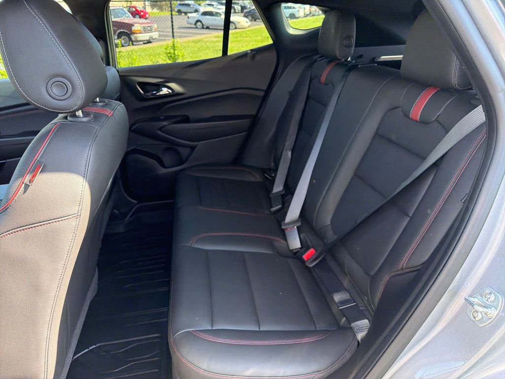 Used 2025 Chevrolet Trax RS w/ Driver Confidence Package FWD image 27