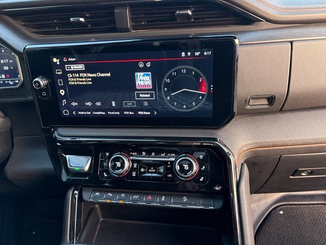 Used 2024 GMC Sierra 1500 AT4 w/ Technology Package AWD/4WD image 11