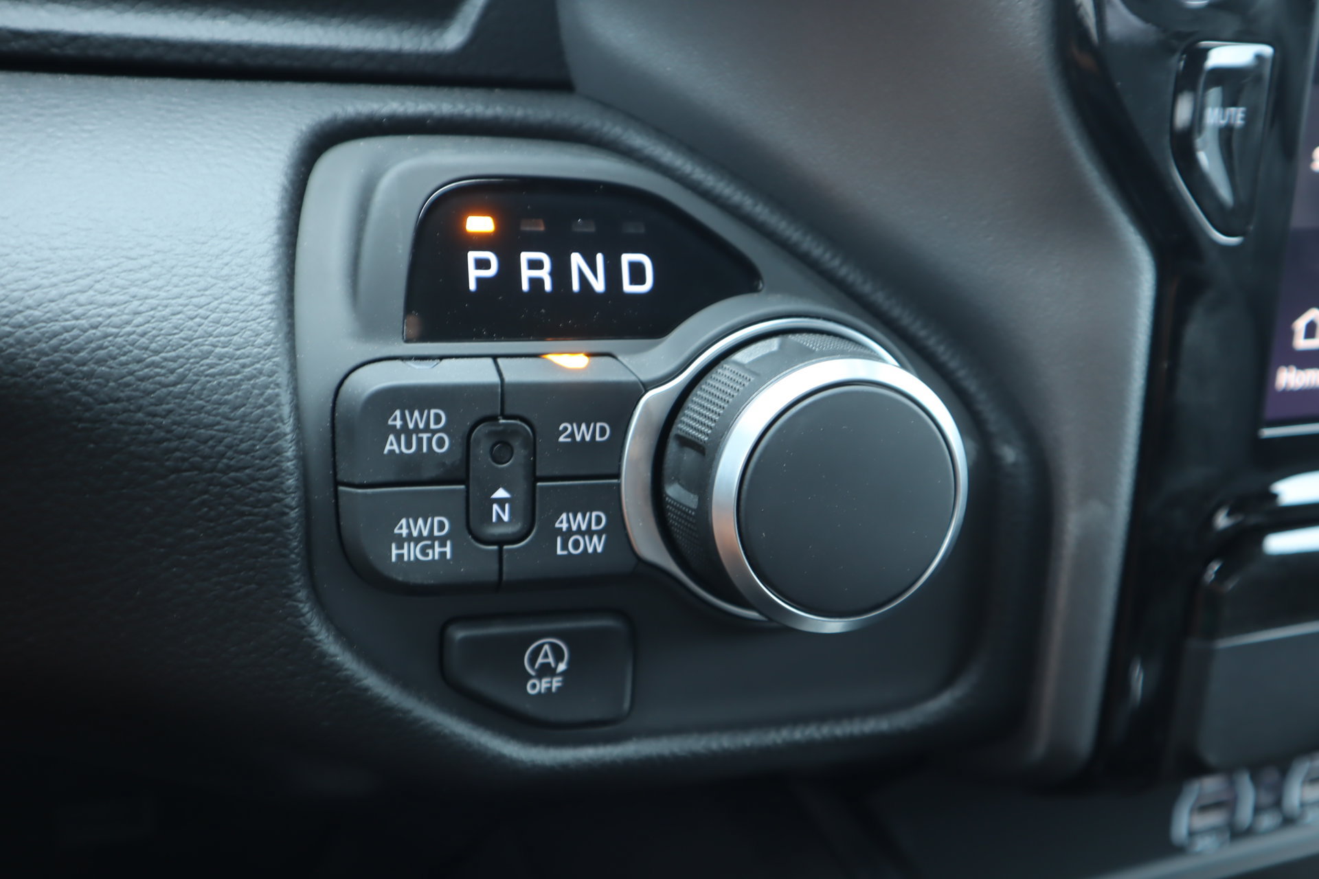 New 2026 RAM 1500 Big Horn AWD/4WD image 8