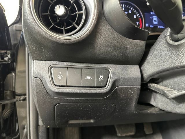 Used 2019 Kia Forte S image 18