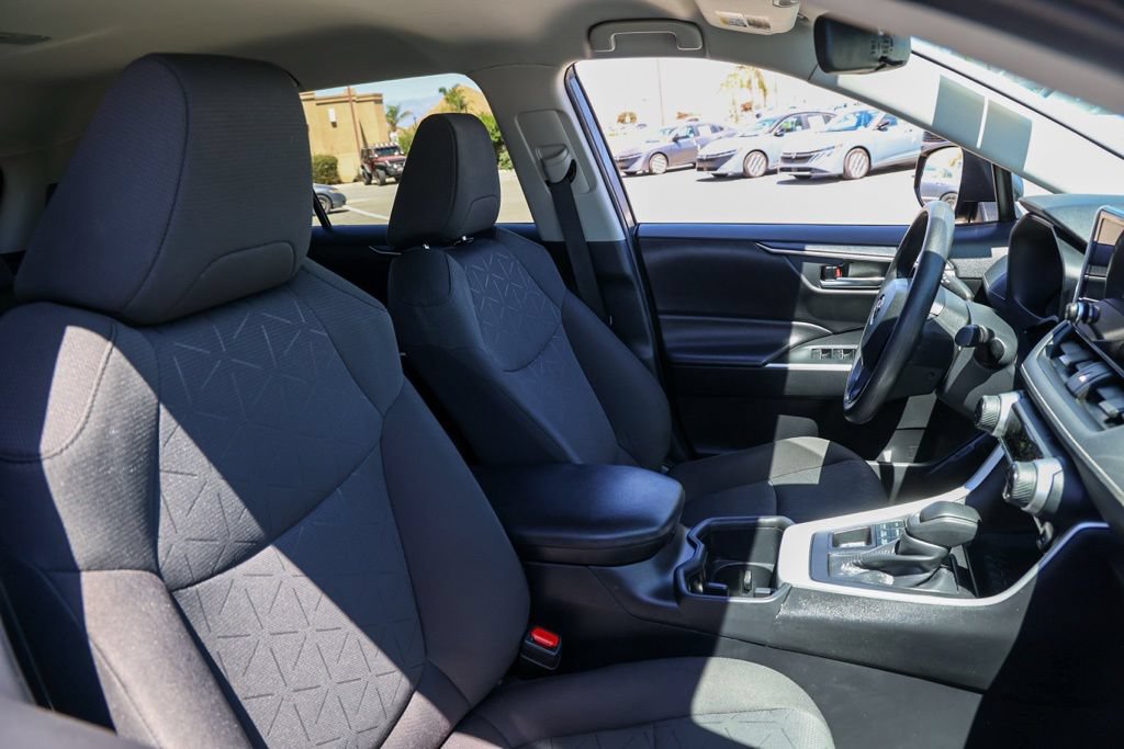 Used 2024 Toyota RAV4 XLE AWD/4WD image 21