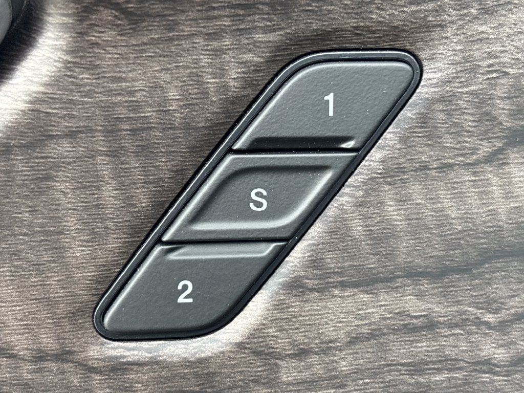 New 2027 Jeep Grand Cherokee Limited AWD/4WD image 32