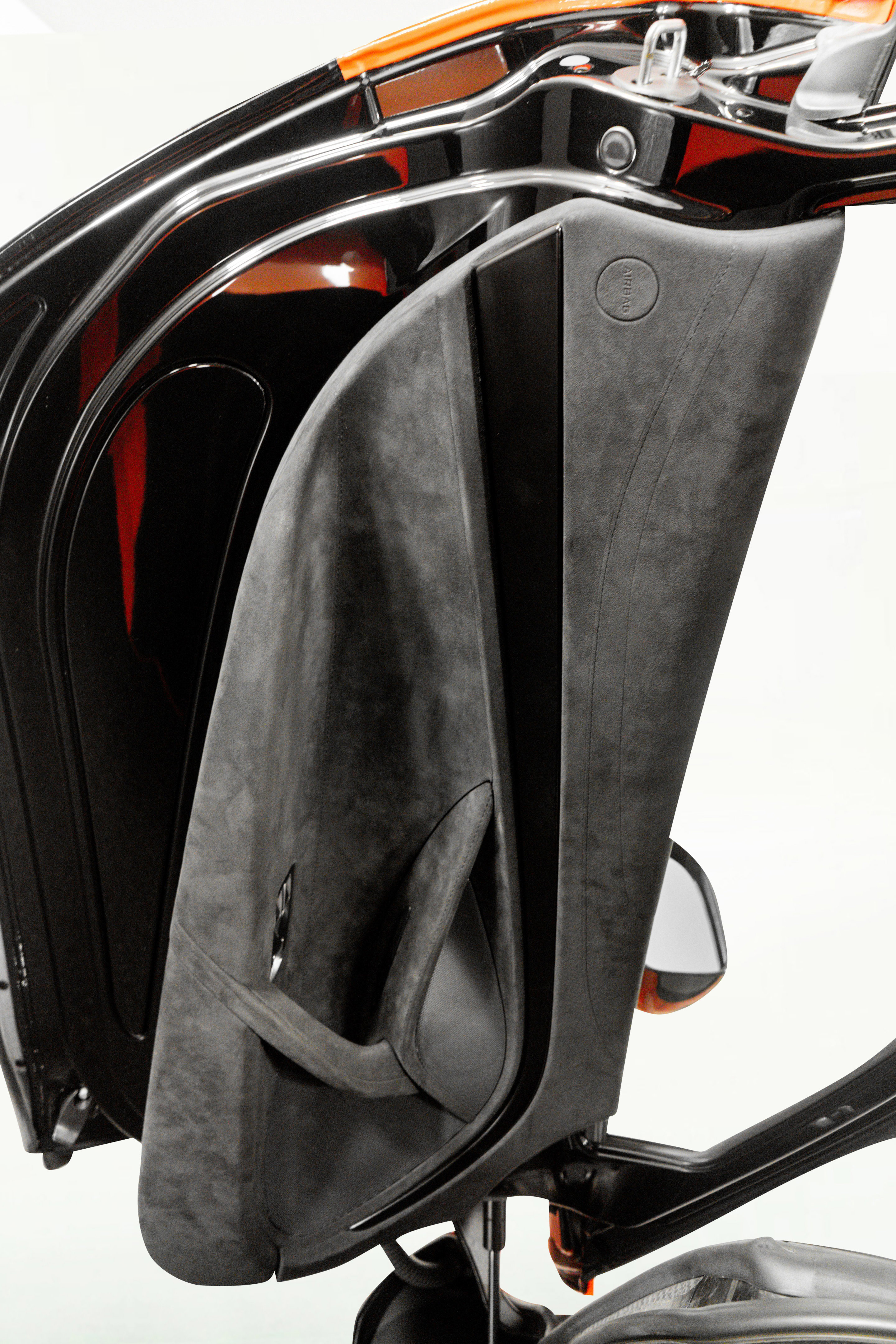 Used 2024 McLaren 750S image 38