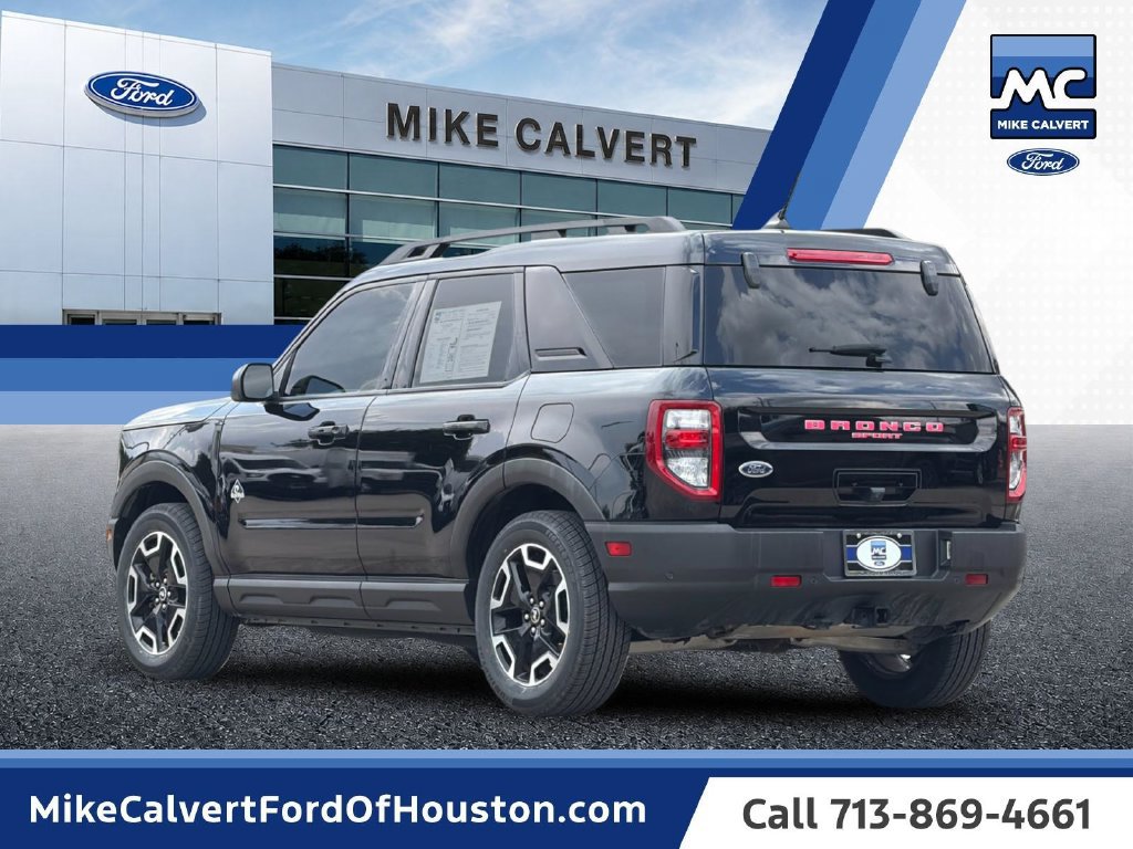 Certified 2023 Ford Bronco Sport Outer Banks w/ Tech Package AWD/4WD image 3