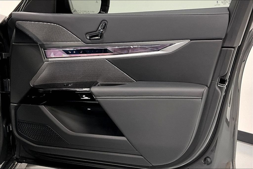 New 2026 BMW 740i RWD image 11