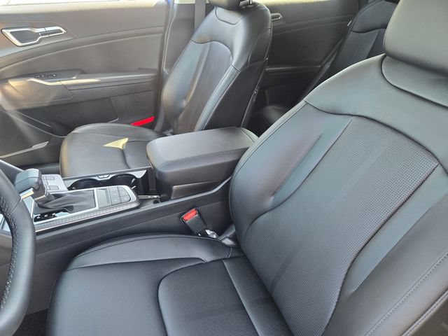 New 2026 Kia Sportage EX FWD image 11