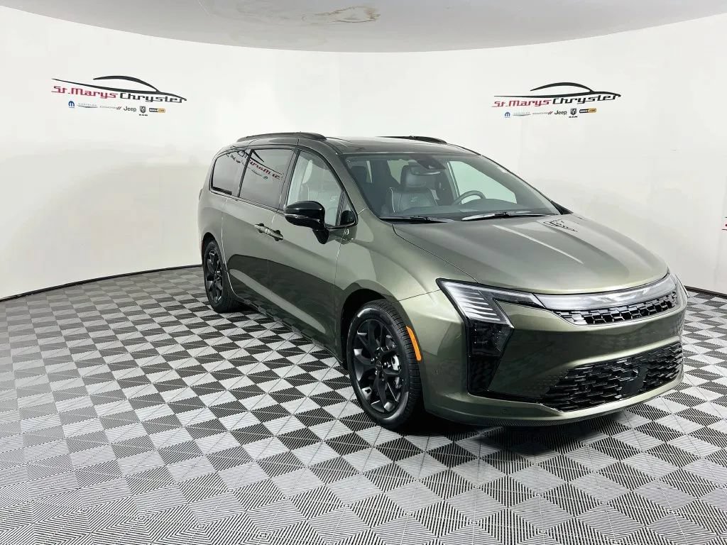 New 2027 Chrysler Pacifica Limited w/ Family Tech Group FWD image 1