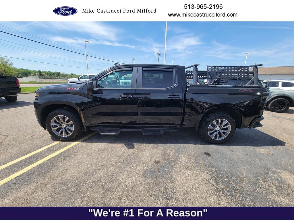 Used 2019 Chevrolet Silverado 1500 RST AWD/4WD image 2