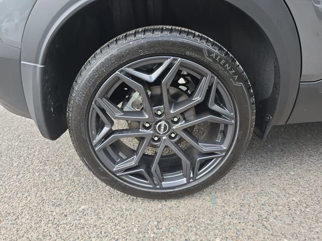 Used 2025 Nissan Kicks SR FWD image 20
