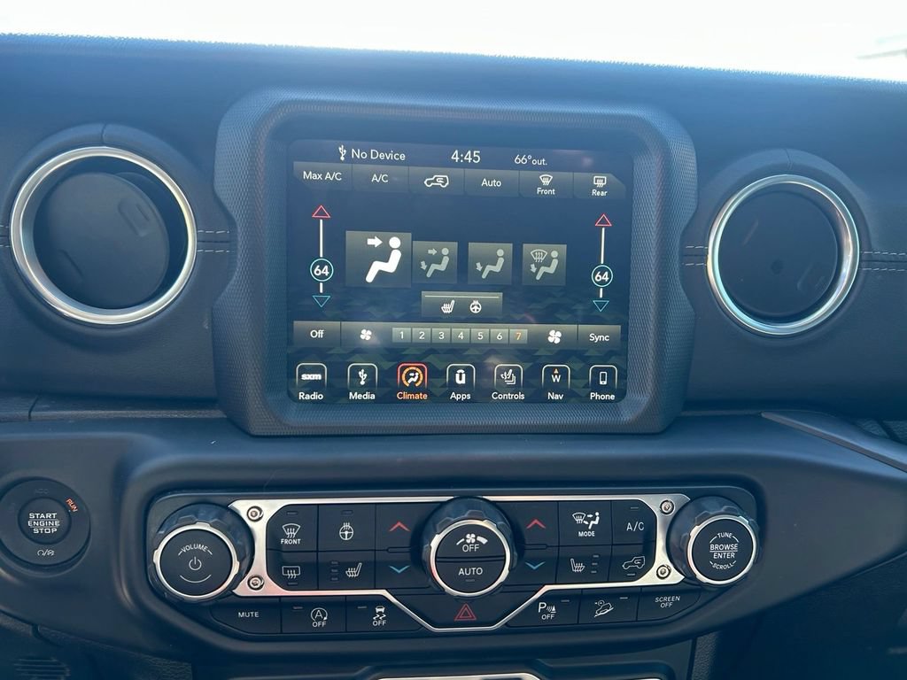 Used 2019 Jeep Wrangler Unlimited Sahara AWD/4WD image 24