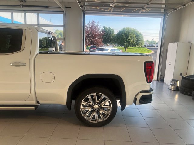 Used 2025 GMC Sierra 1500 Denali w/ Denali Reserve Package AWD/4WD image 5