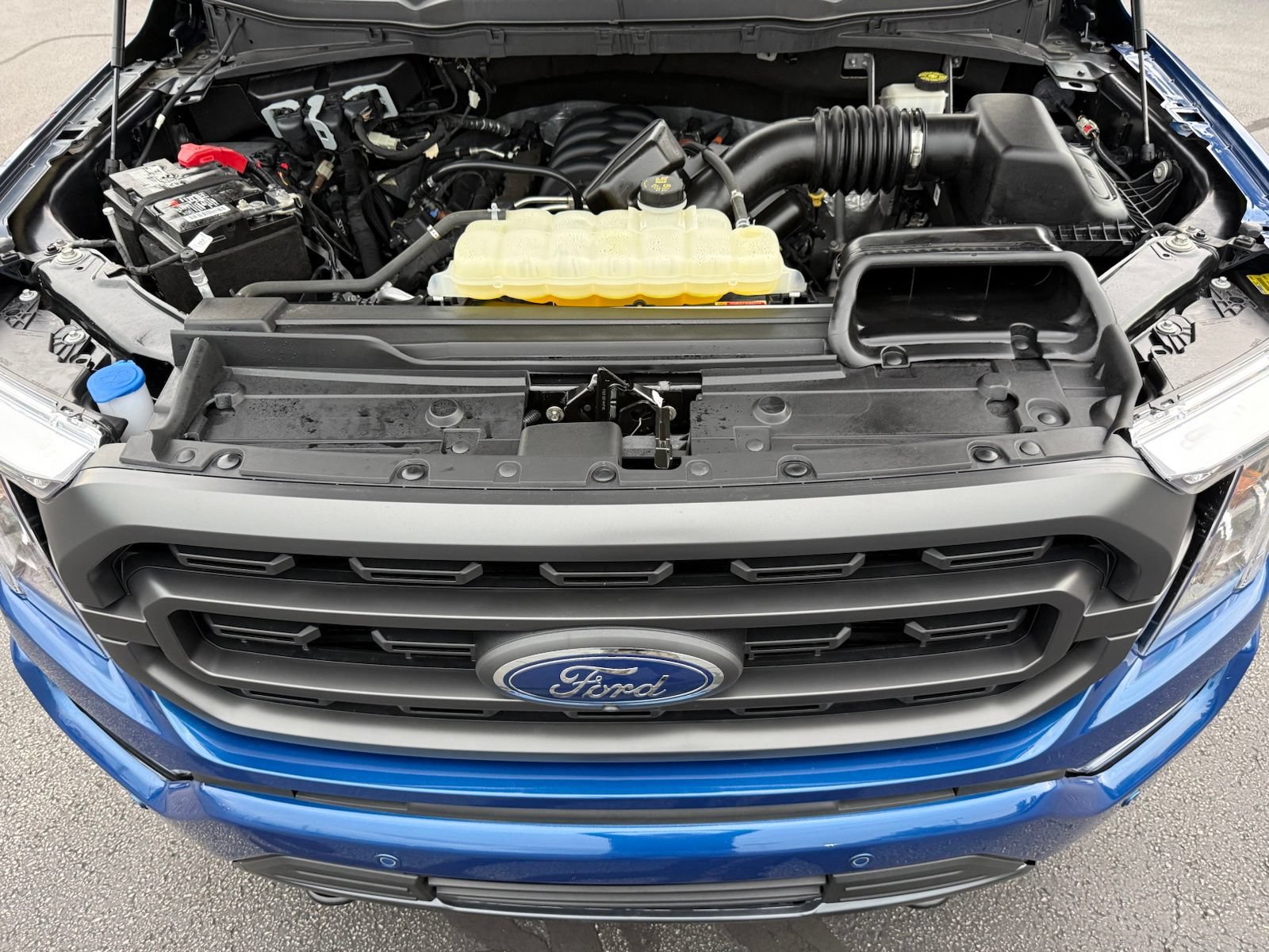 Used 2023 Ford F150 XLT w/ Equipment Group 302A High AWD/4WD image 38
