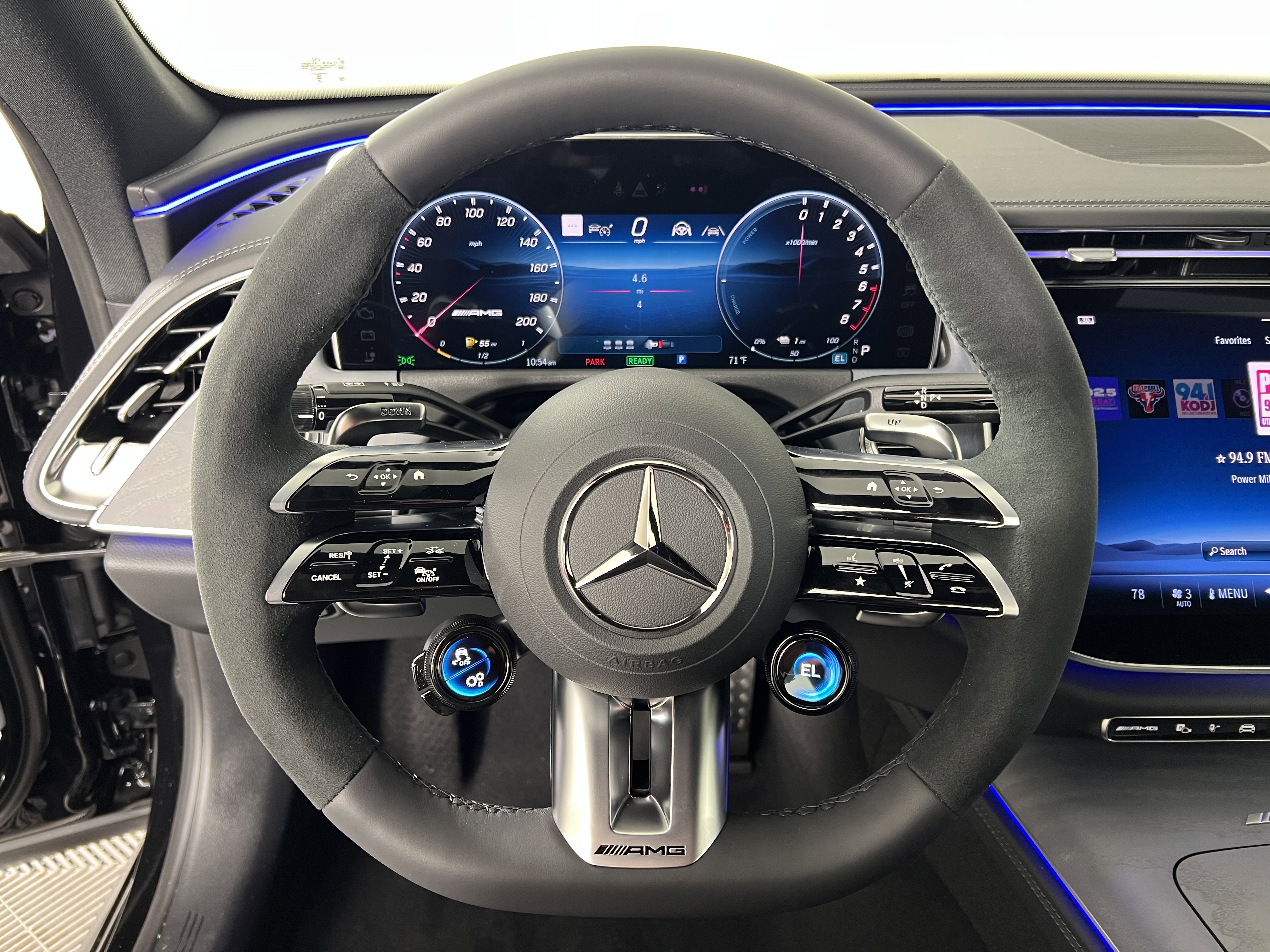 New 2026 Mercedes-Benz E 53 AMG e 4MATIC Sedan image 27