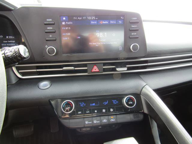 Used 2023 Hyundai Elantra SEL FWD image 18