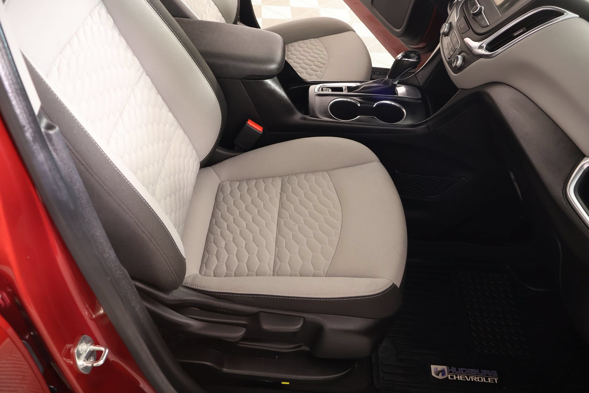 Used 2019 Chevrolet Equinox LT FWD image 13