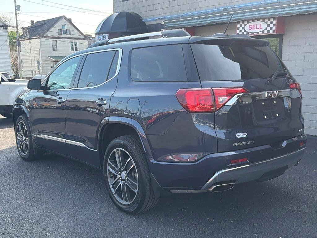 Used 2018 GMC Acadia Denali w/ LPO, Protection Package AWD/4WD image 3