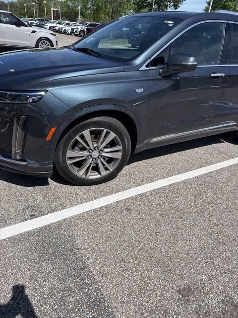Used 2020 Cadillac XT6 Premium Luxury image 1