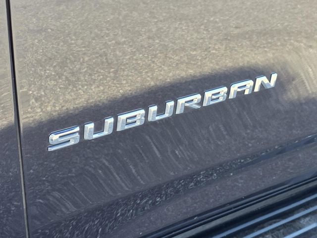 Used 2023 Chevrolet Suburban LT RWD image 33