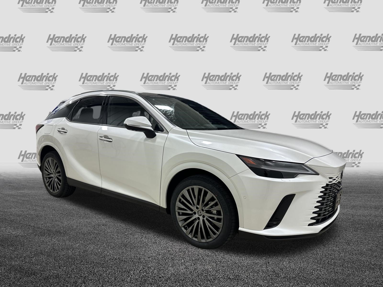 Certified 2025 Lexus RX 450h AWD w/ Convenience Package image 2