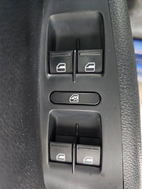 Used 2011 Volkswagen Jetta TDI image 30