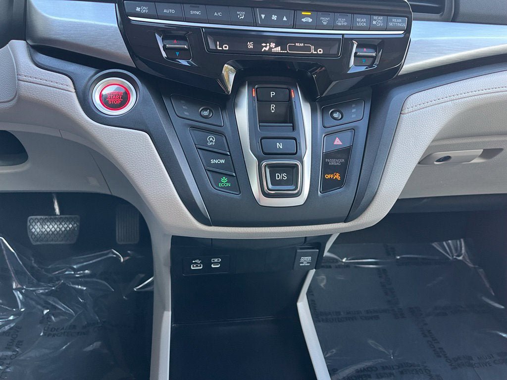 Used 2025 Honda Odyssey EX-L image 34