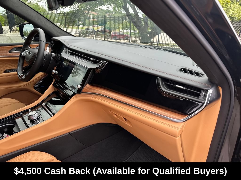 New 2026 Jeep Grand Cherokee L Summit w/ Advanced Protech Group IV AWD/4WD image 37