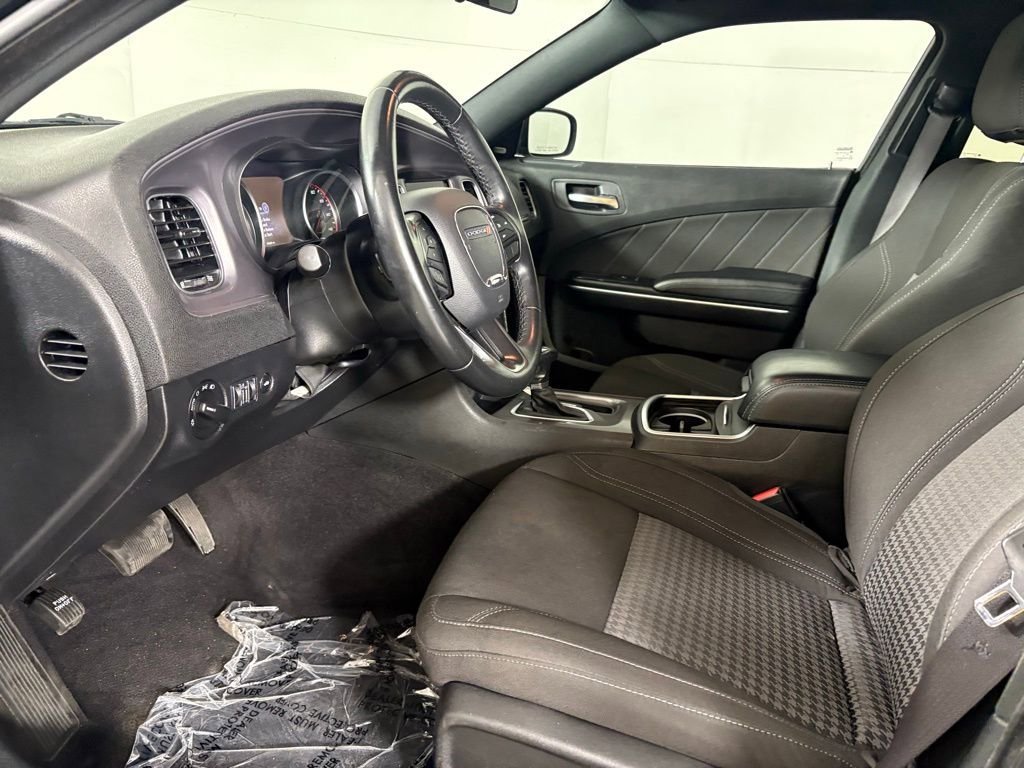 Used 2023 Dodge Charger SXT RWD image 22
