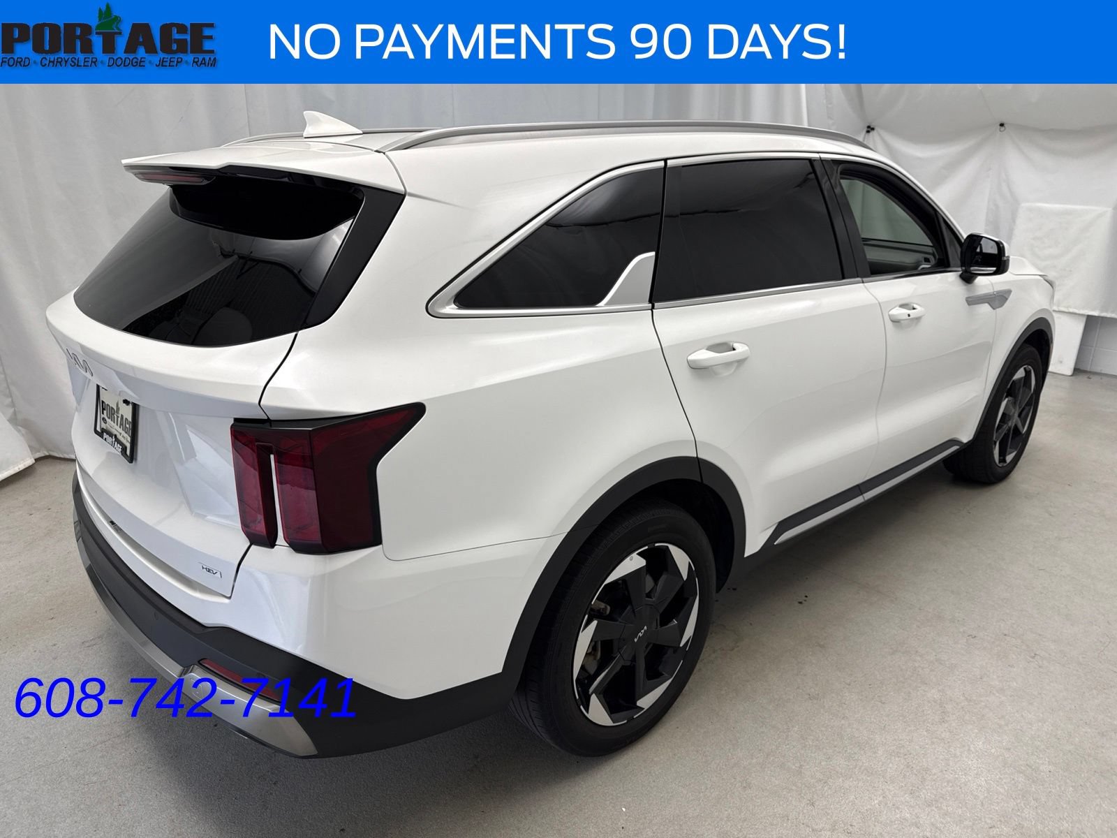 Used 2025 Kia Sorento EX w/ EX Panoramic Sunroof Package AWD/4WD image 2