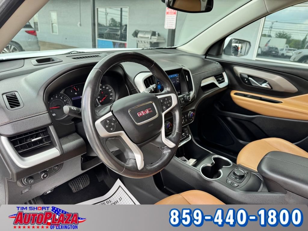 Used 2020 GMC Terrain SLT w/ LPO, Floor Liner Package FWD image 3