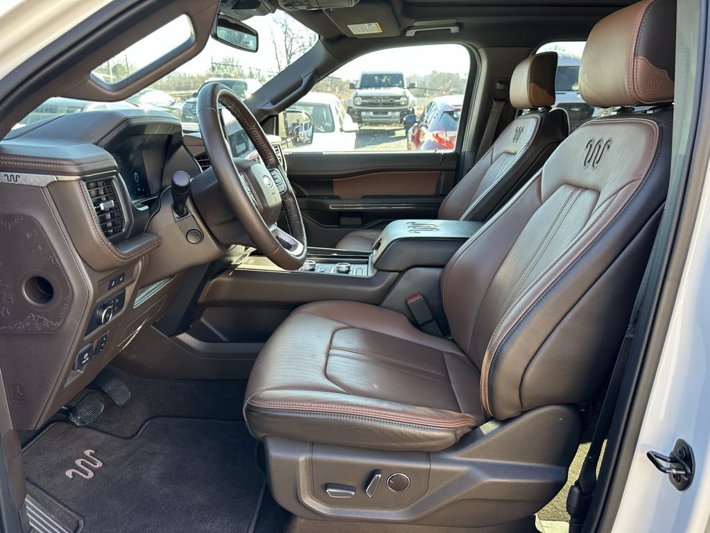 Used 2022 Ford Expedition King Ranch image 12
