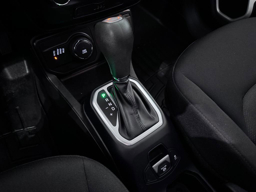 Used 2020 Jeep Renegade Sport w/ UConnect 7.0 Group AWD/4WD image 22