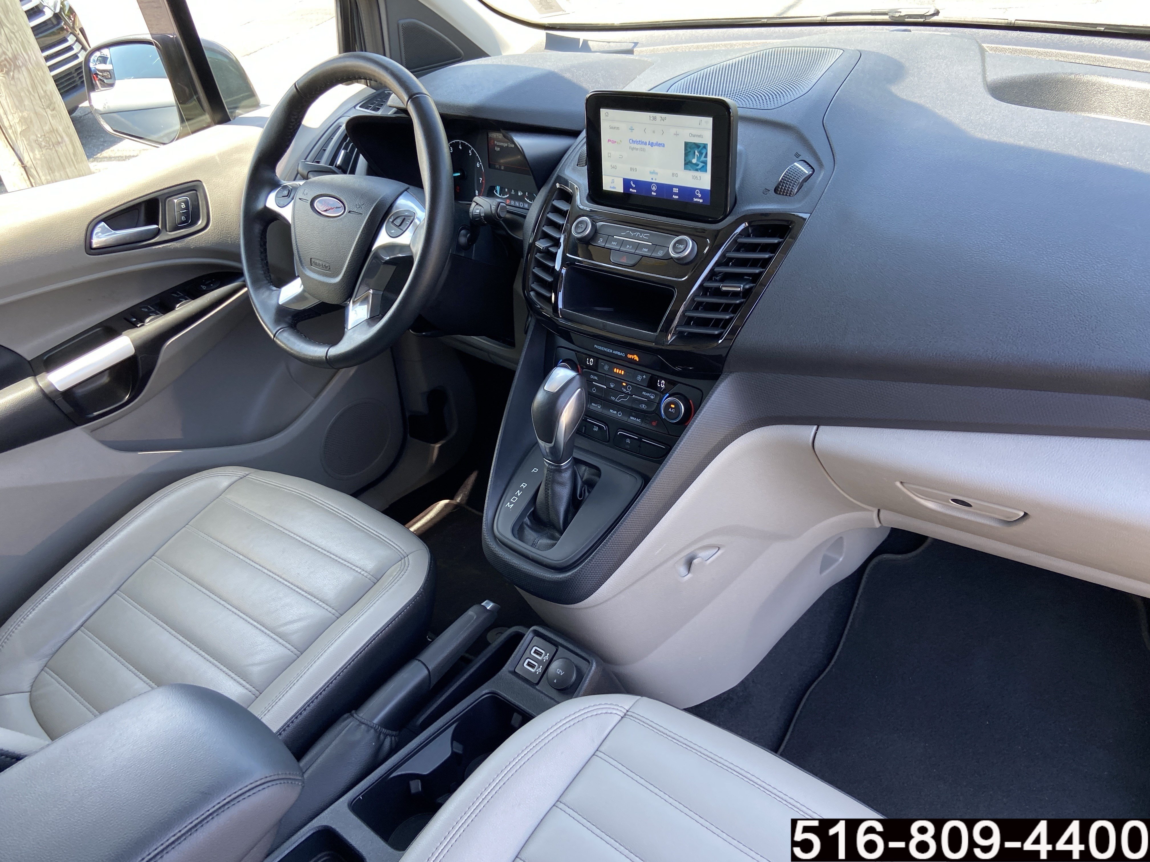 Used 2022 Ford Transit Connect Titanium FWD image 24