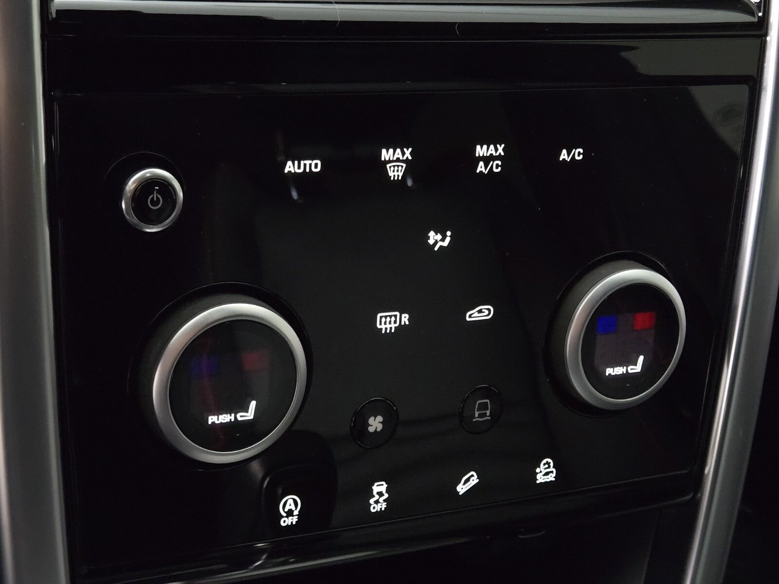 Used 2023 Land Rover Discovery Sport S R-Dynamic image 31