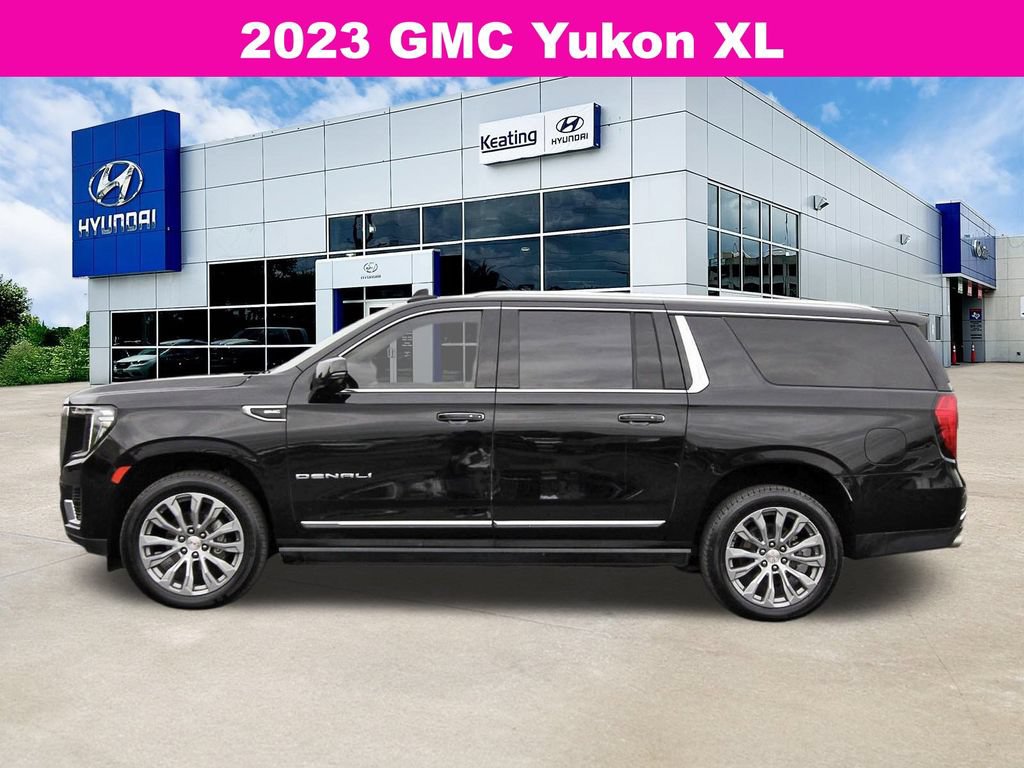 Used 2023 GMC Yukon XL Denali AWD/4WD image 7