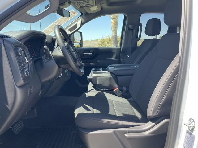 Used 2025 Chevrolet Silverado 2500 Custom AWD/4WD image 18