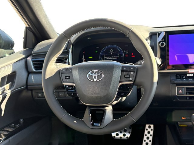 New 2026 Toyota Camry SE FWD image 15