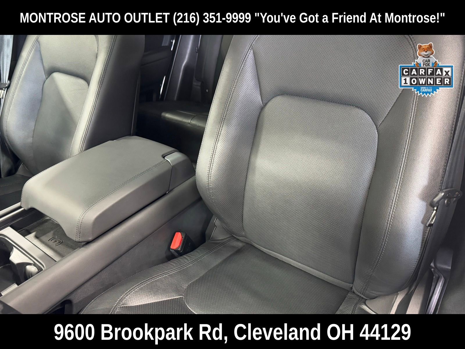 Used 2024 Land Rover Defender 110 S image 27