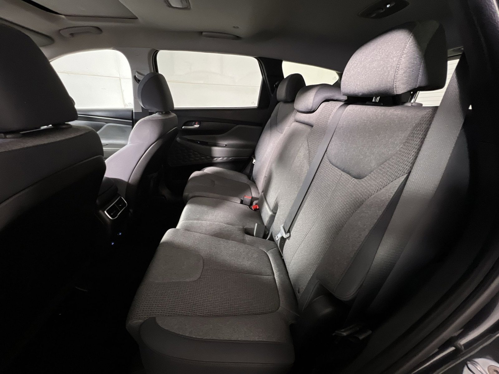 Used 2023 Hyundai Santa Fe SEL image 25