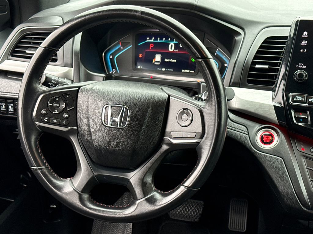 Used 2023 Honda Odyssey Sport image 12